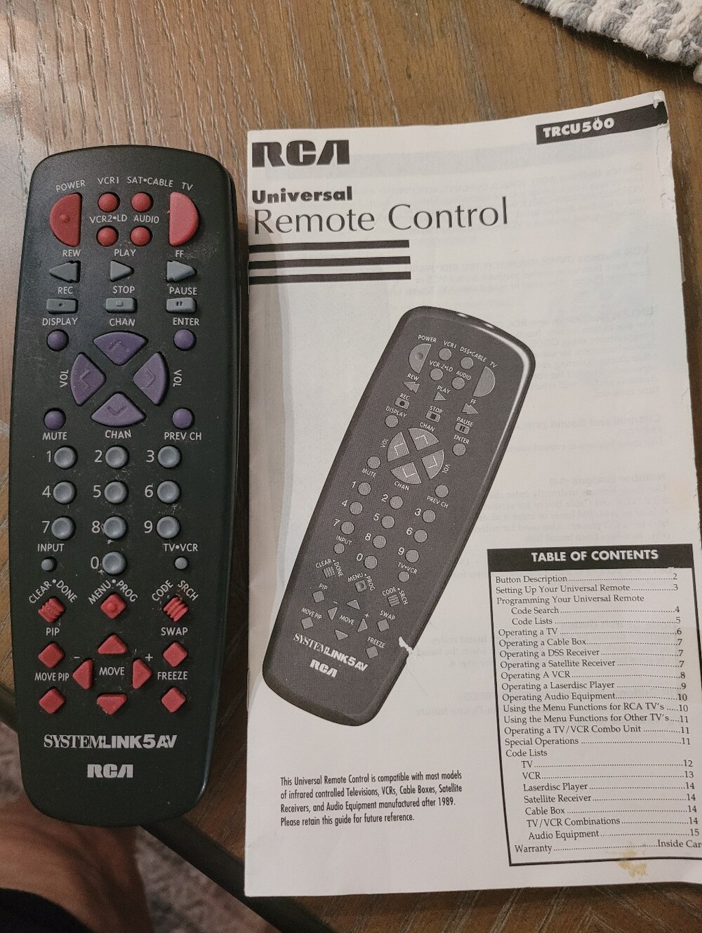 RCA Universal Remote Control With Manual - Picture 6 of 6